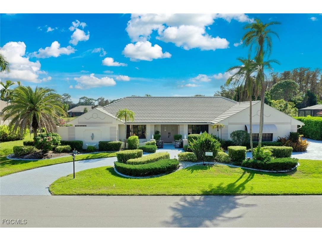 8200 Glenfinnan Circle Fort Myers FL 33912 2025024708 image1