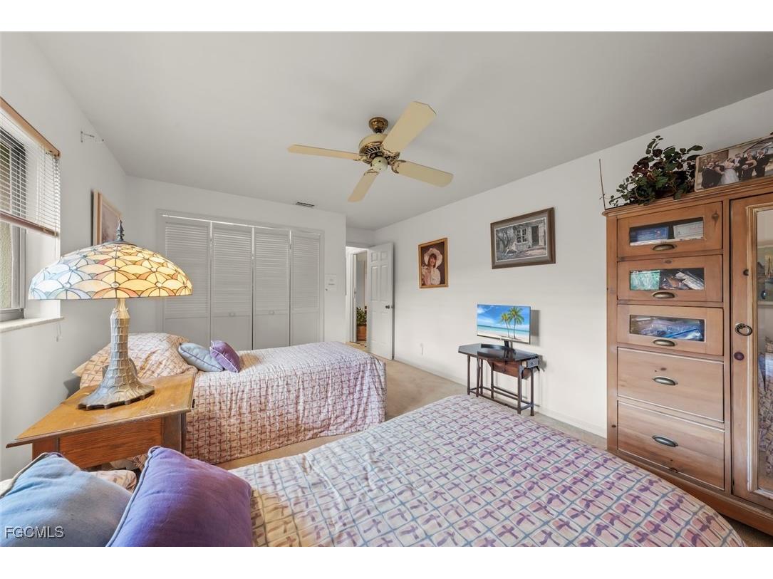 8200 Glenfinnan Circle Fort Myers FL 33912 2025024708 image26