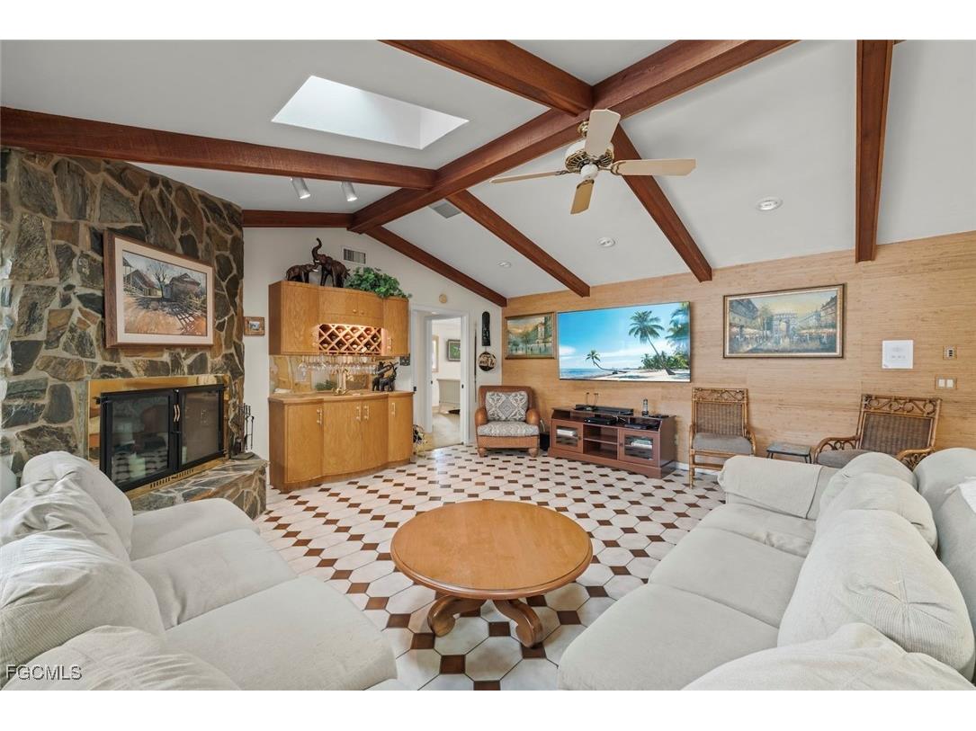 8200 Glenfinnan Circle Fort Myers FL 33912 2025024708 image32