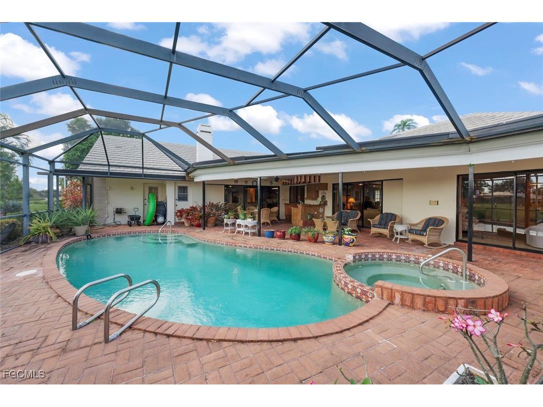 8200 Glenfinnan Circle Fort Myers FL 33912 2025024708 image44