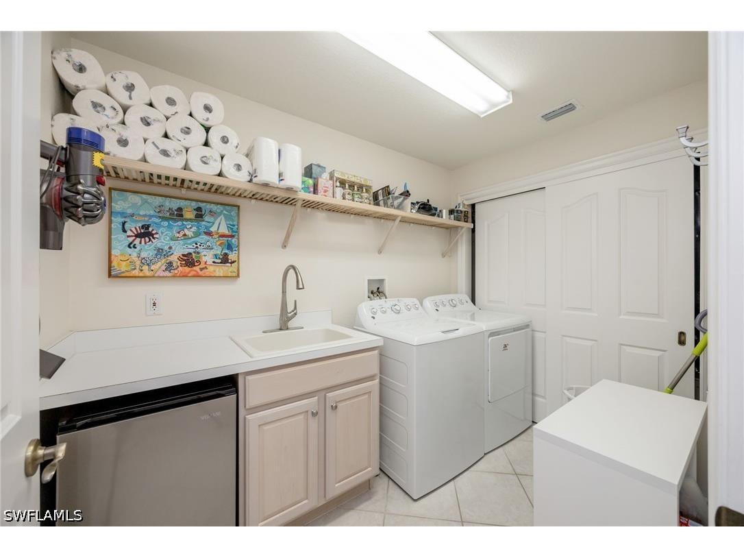 8200 Saratoga Drive #401 Naples FL 34113 226013211 image19