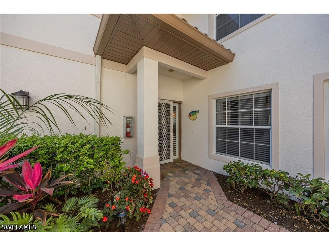 8200 Saratoga Drive #401 Naples FL 34113 226013211 image2