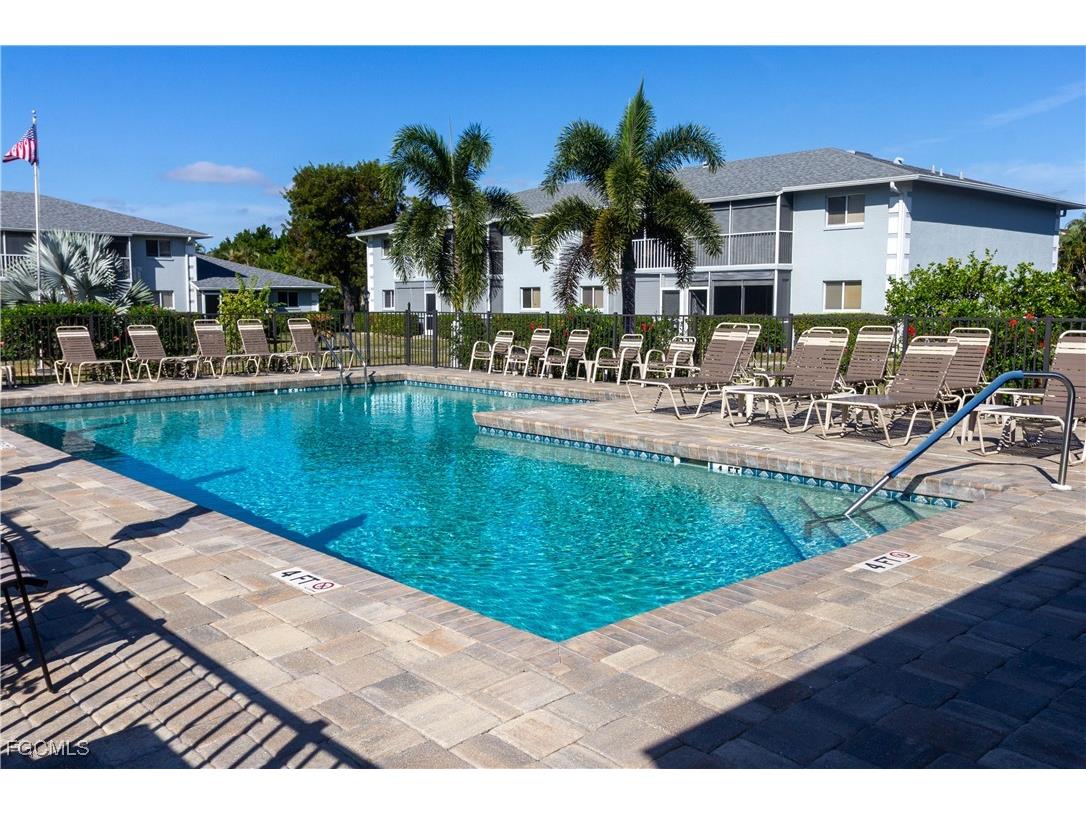 8200 Summerlin Village Circle #101 Fort Myers FL 33919 2025022607 image20
