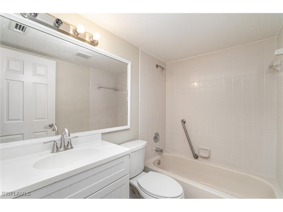 8200 Summerlin Village Circle #102 Fort Myers FL 33919 225081102 image18