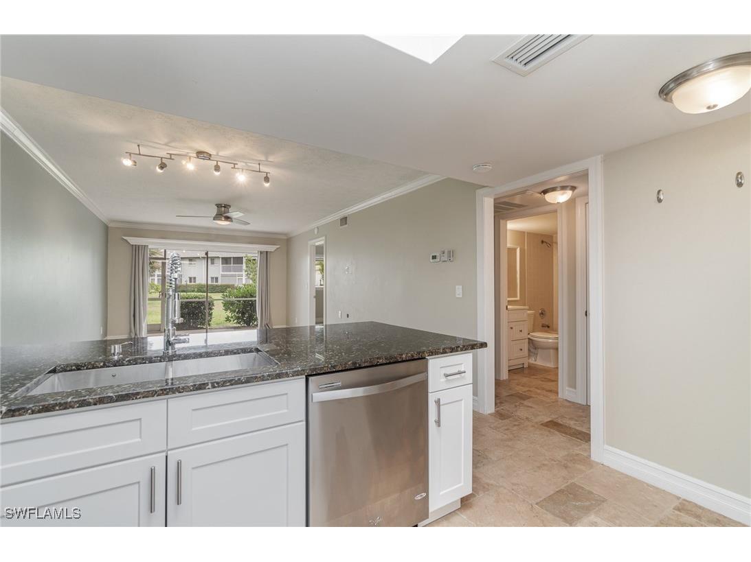 8200 Summerlin Village Circle #102 Fort Myers FL 33919 225081102 image9