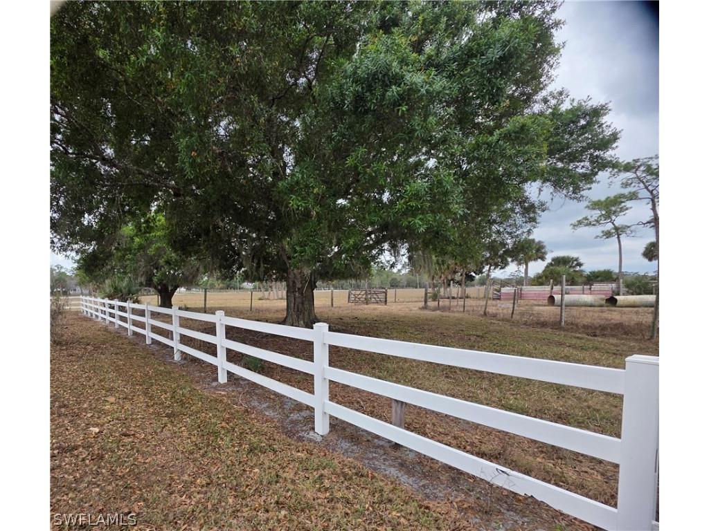 8201 Dosonte Lane North Fort Myers FL 33917 226009989 image10