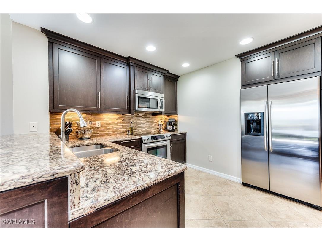 8201 Grand Palm Drive #4 Estero FL 33967 225082868 image12