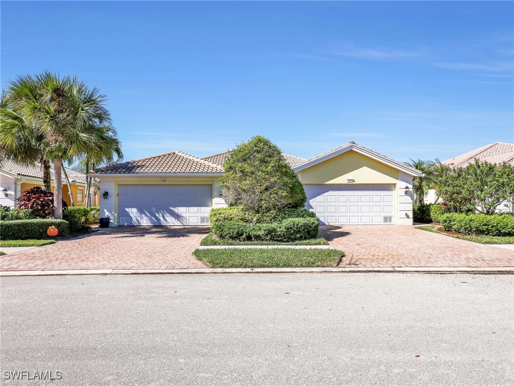 8205 Xenia Lane Naples FL 34114 225079934 image29