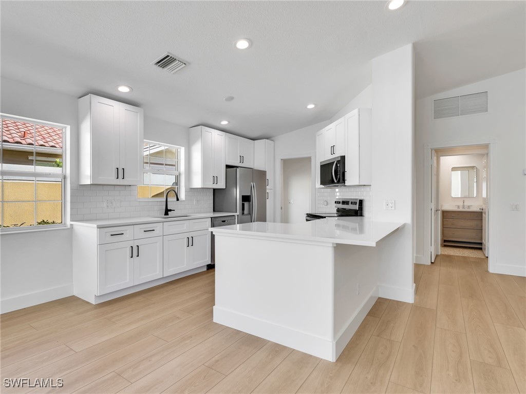 8205 Xenia Lane Naples FL 34114 225079934 image5