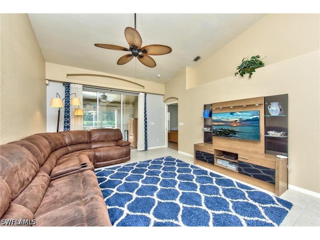 8207 Ibis Cove Circle #S Naples FL 34119 226018404 image3