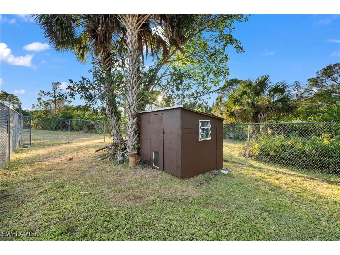 821 15th Street SW Naples FL 34117 225079153 image41