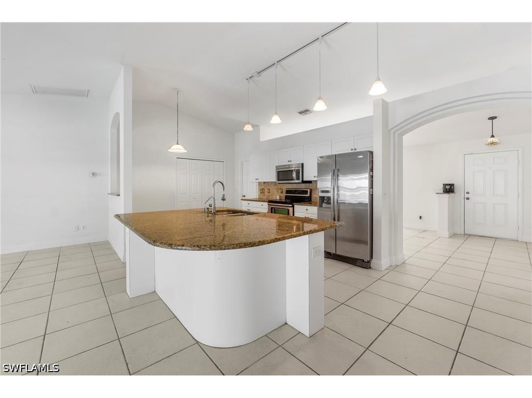 821 22nd Street SE Naples FL 34117 226015033 image13