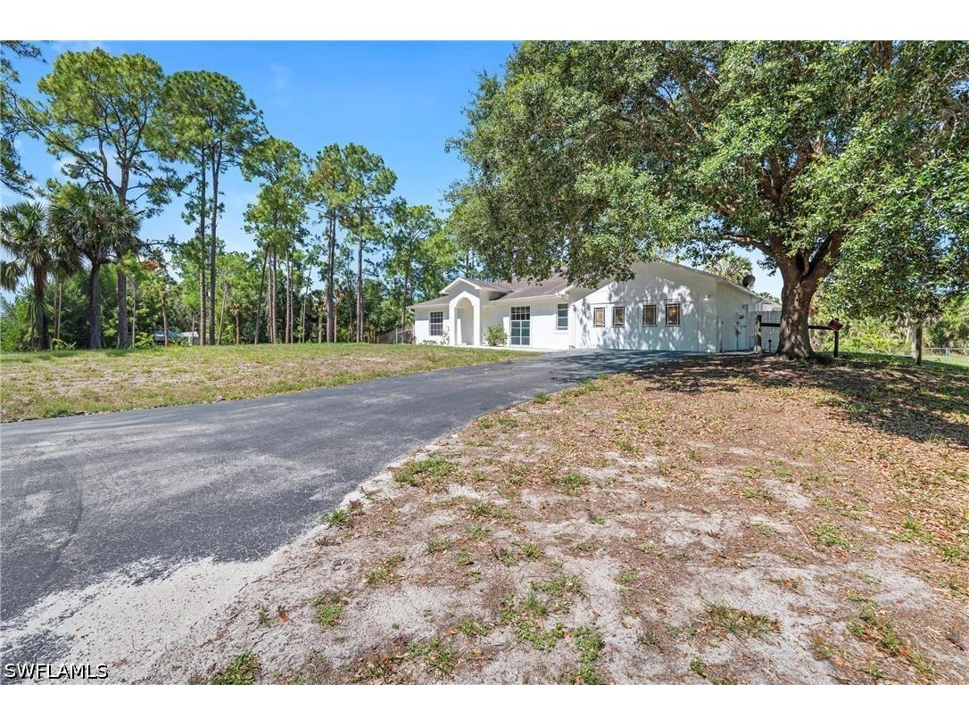 821 22nd Street SE Naples FL 34117 226015033 image5