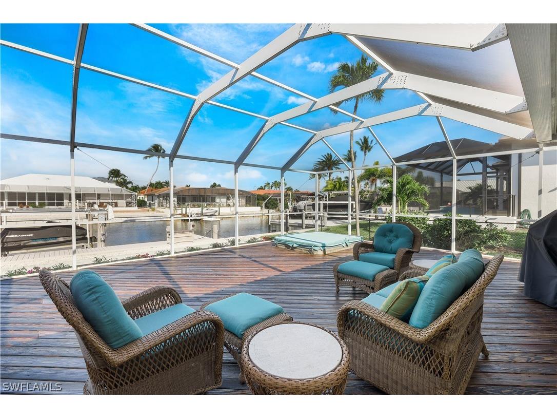 821 Apple Court Marco Island FL 34145 224017297 image1