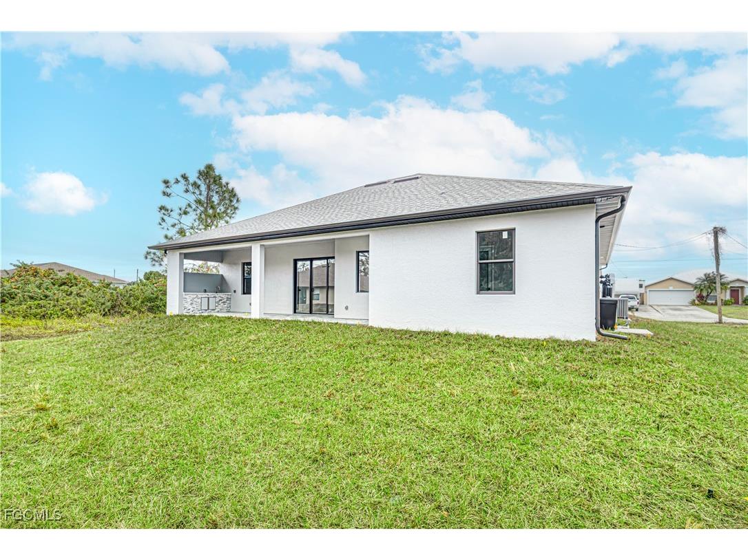 821 Atherton Avenue Lehigh Acres FL 33971 2025008376 image16