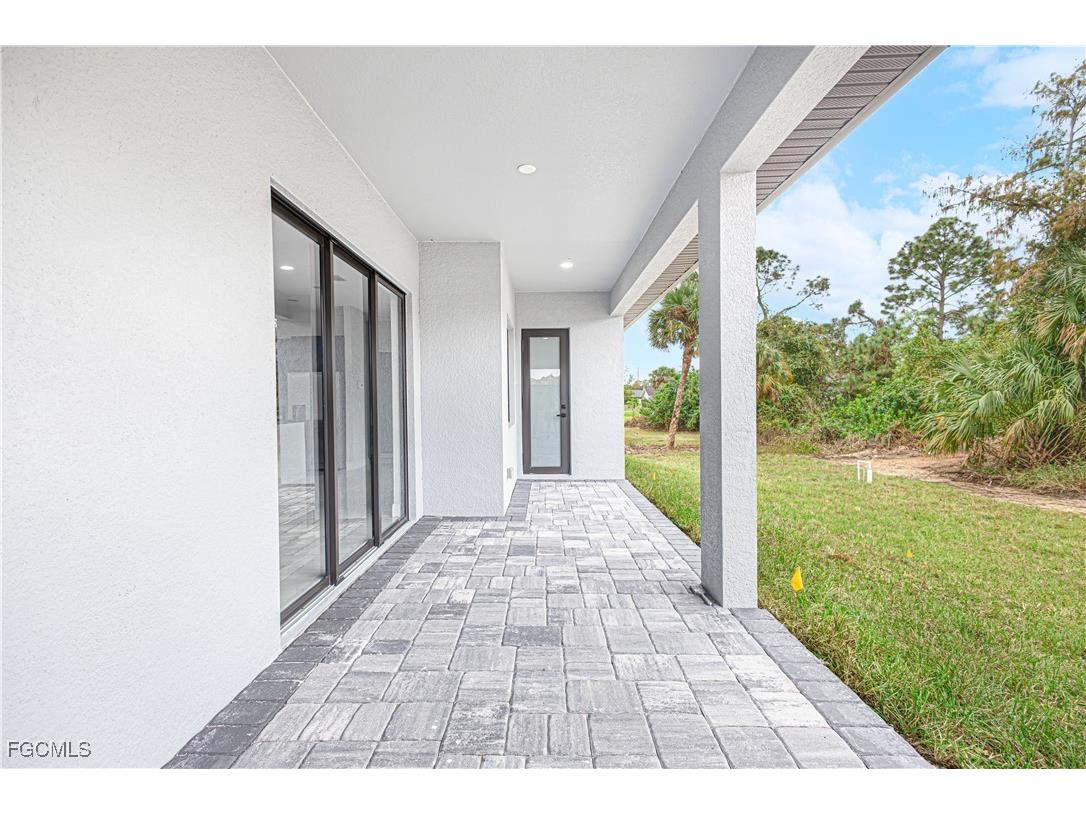 821 Atherton Avenue Lehigh Acres FL 33971 2025008376 image17