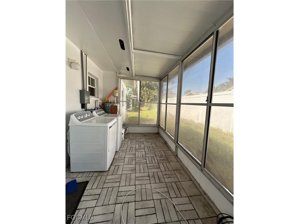 821 Courtington Lane #1 Fort Myers FL 33919 2025003433 image12