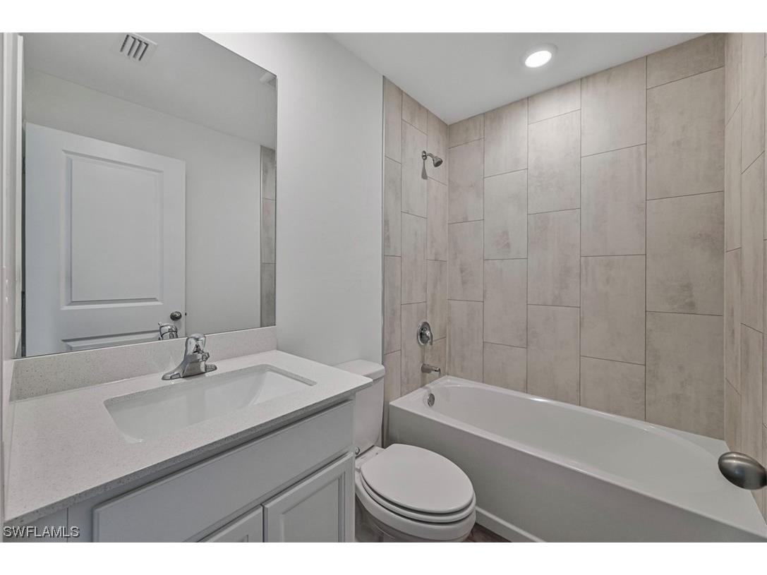 821 Gen Chesty Puller Court Labelle FL 33935 224019755 image5