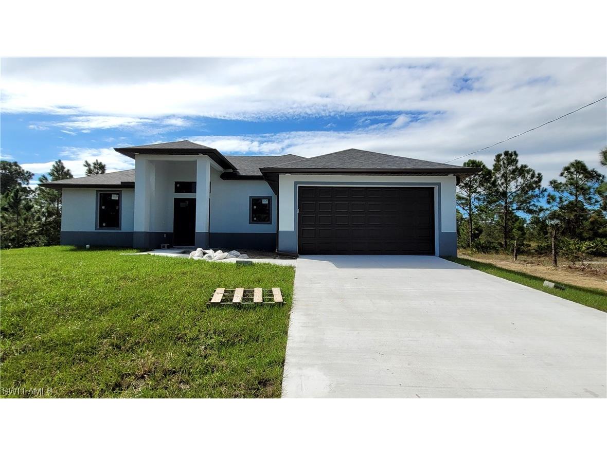 821 Greenwood Avenue Lehigh Acres FL 33972 223014345 image1