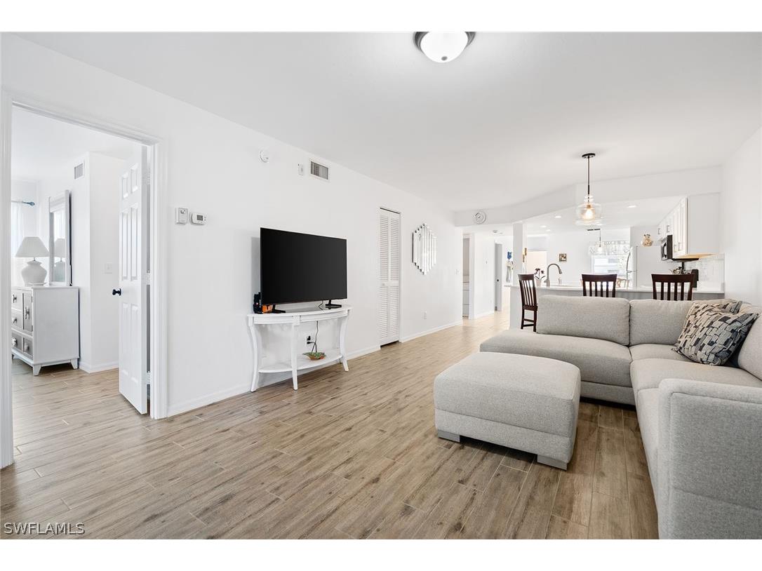 821 Gulf Pavilion Drive #106 Naples FL 34108 226007475 image15