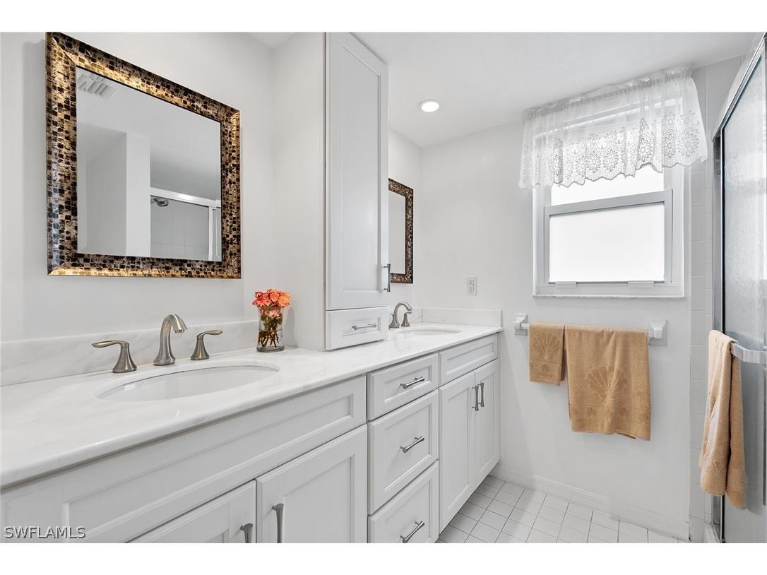 821 Gulf Pavilion Drive #106 Naples FL 34108 226007475 image19