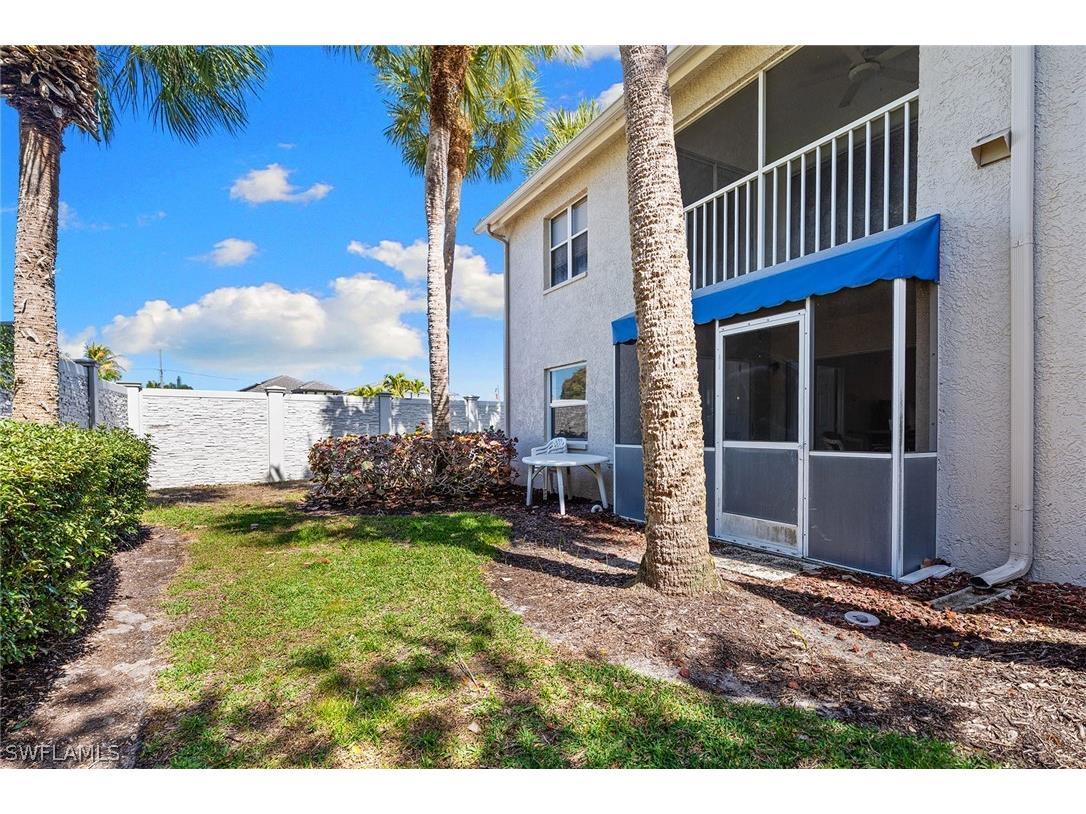 821 Gulf Pavilion Drive #106 Naples FL 34108 226007475 image25