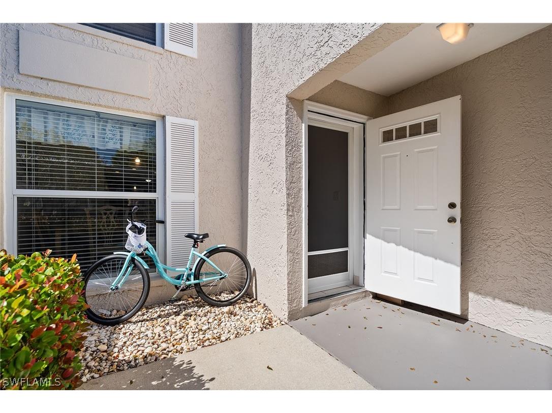 821 Gulf Pavilion Drive #106 Naples FL 34108 226007475 image4