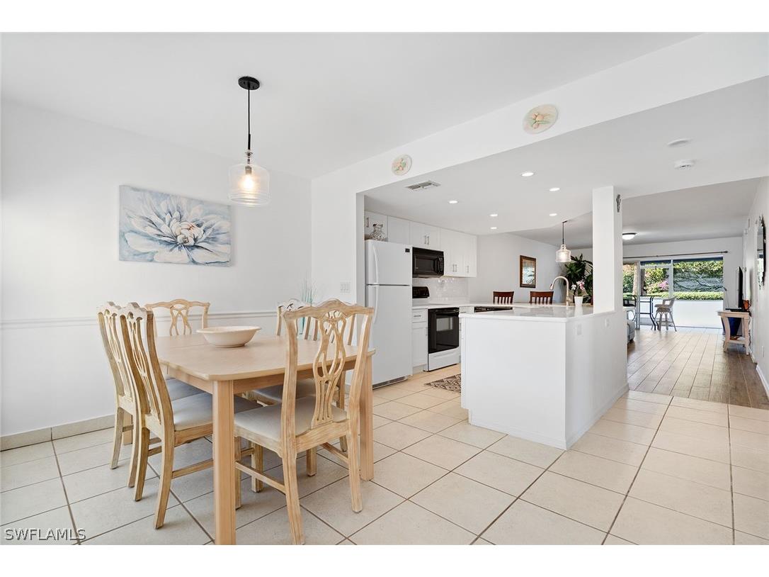 821 Gulf Pavilion Drive #106 Naples FL 34108 226007475 image9