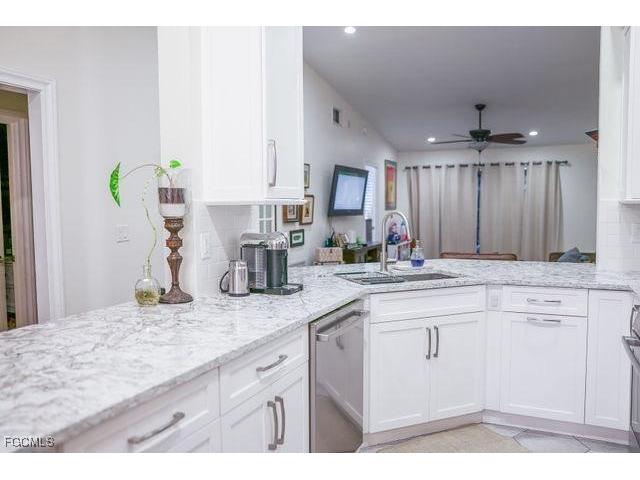 821 Gulf Pavilion Drive #204 Naples FL 34108 2025011649 image6