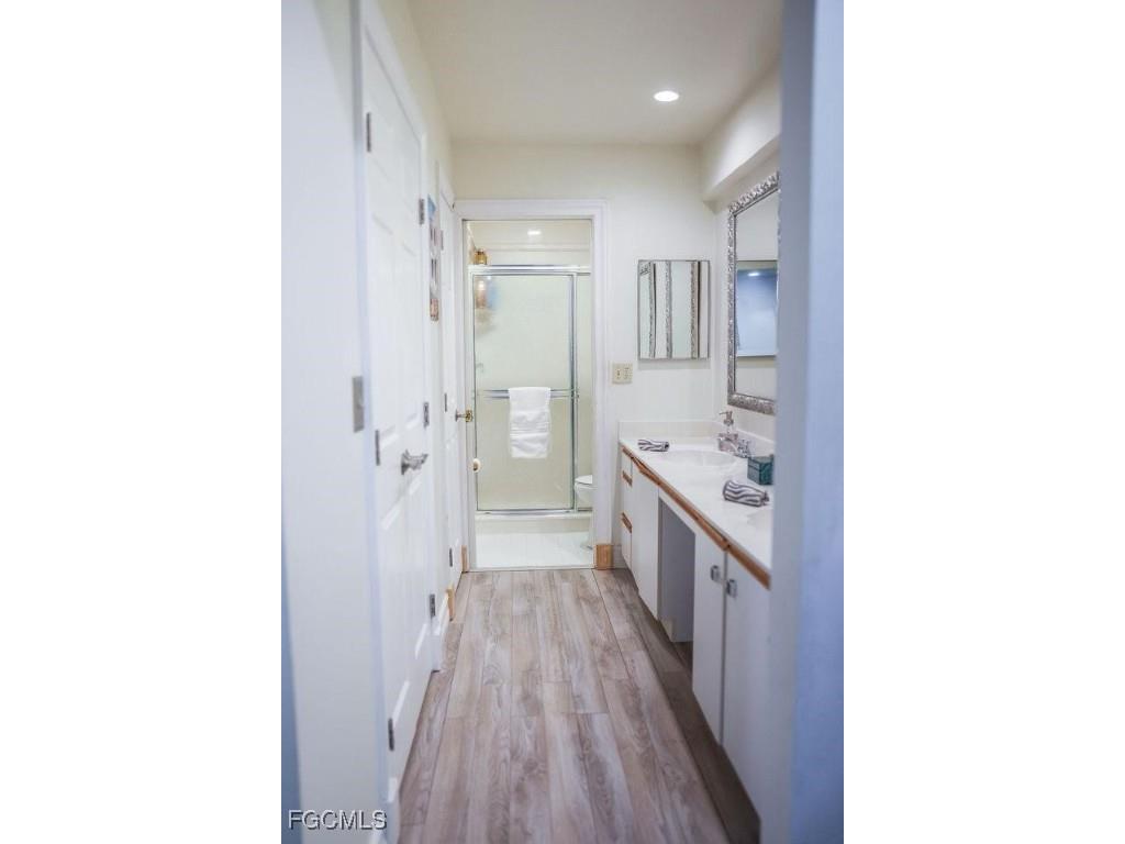 821 Gulf Pavilion Drive #204 Naples FL 34108 2025011649 image9