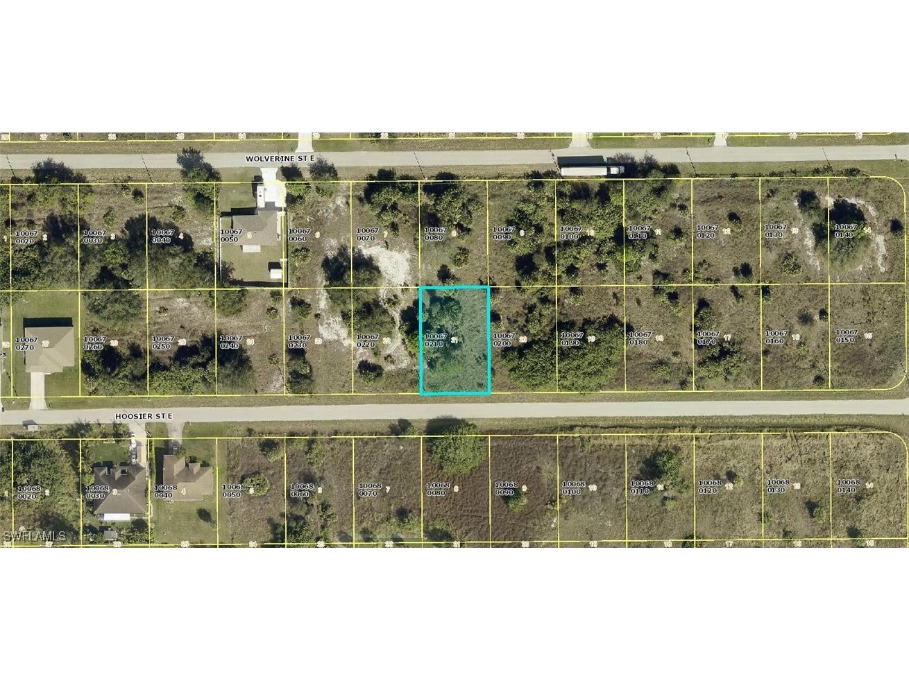 821 Hoosier Street E Lehigh Acres FL 33974 224068713 image1