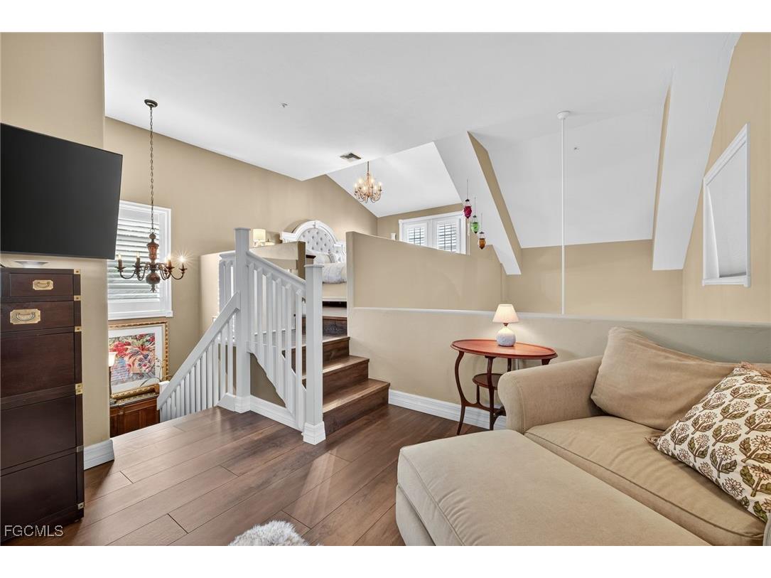 821 James Street Fort Myers FL 33916 2025019480 image18