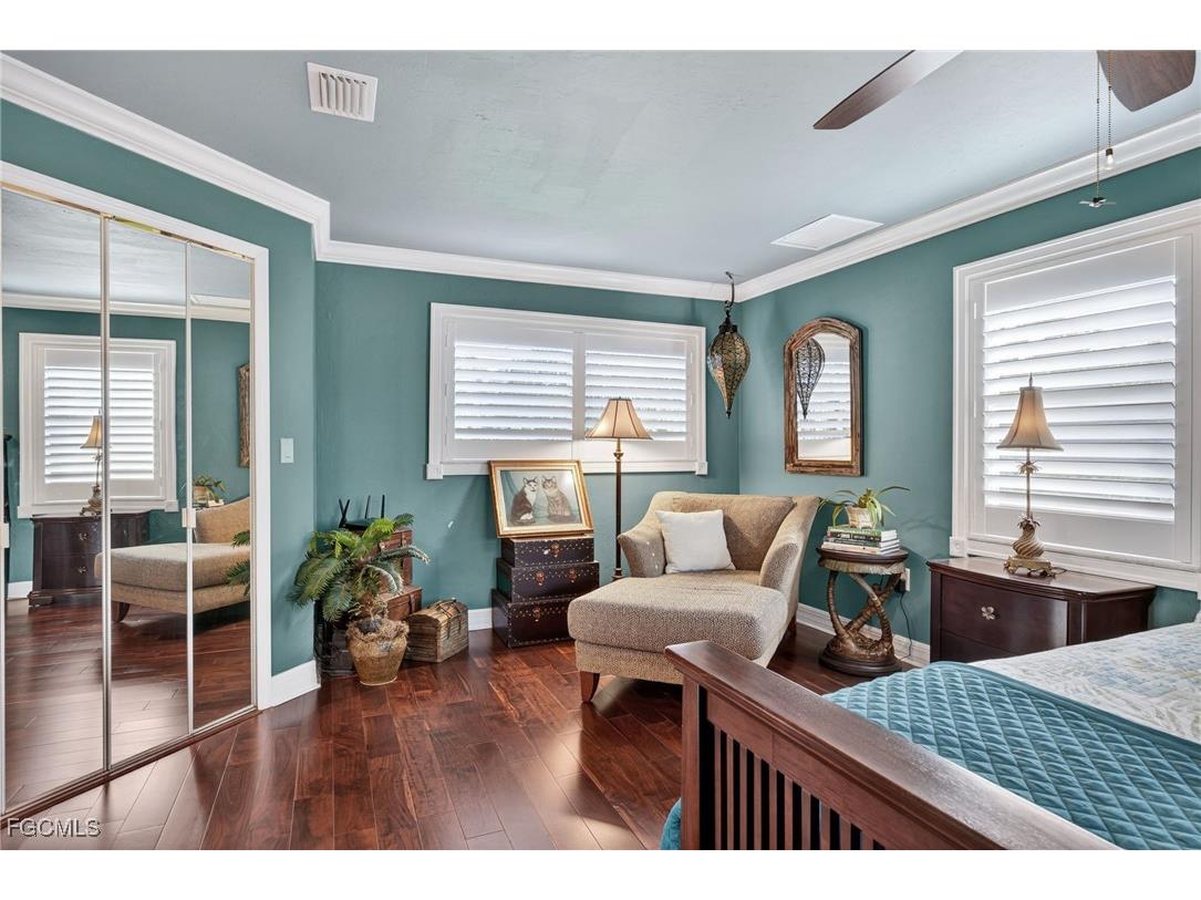 821 James Street Fort Myers FL 33916 2025019480 image27