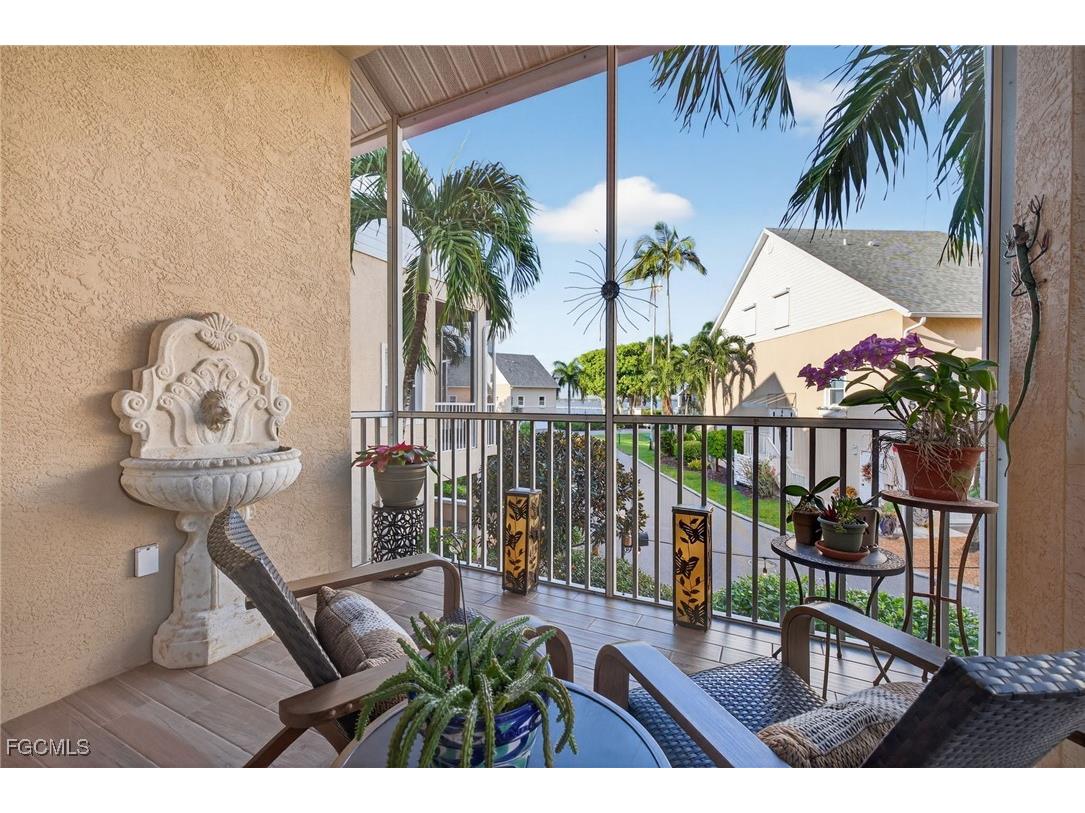 821 James Street Fort Myers FL 33916 2025019480 image32