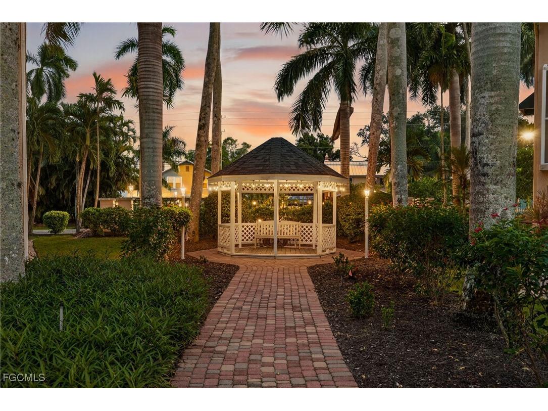 821 James Street Fort Myers FL 33916 2025019480 image45