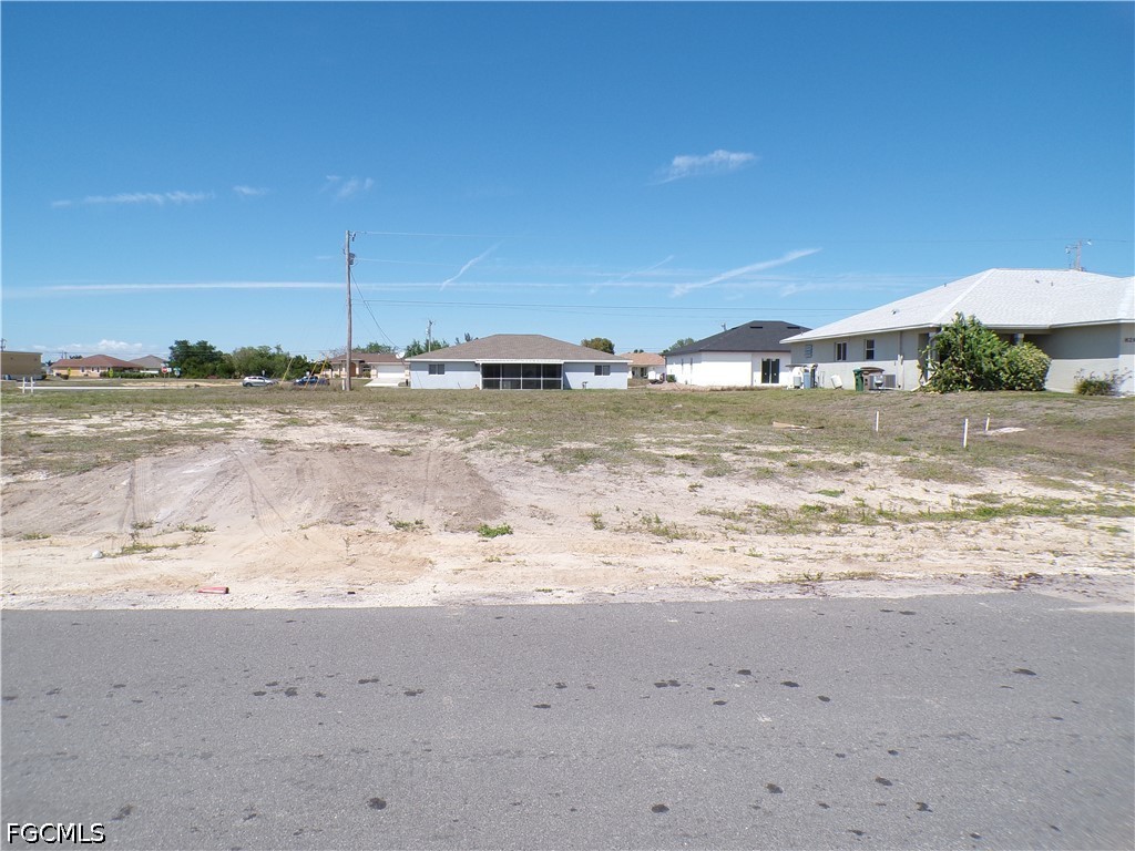 821 NE 15th Lane Cape Coral FL 33909 2026014535 image14
