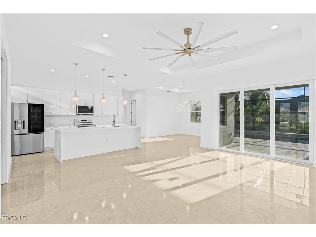 821 NW 37th Place Cape Coral FL 33993 2025013846 image10