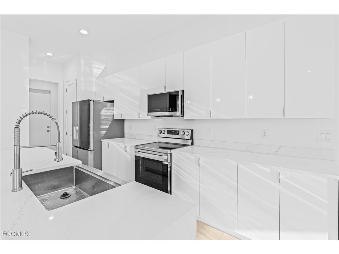 821 NW 37th Place Cape Coral FL 33993 2025013846 image18