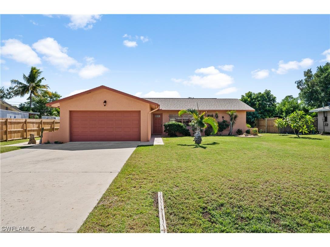 8212 San Carlos Boulevard Fort Myers FL 33967 223079597 image1