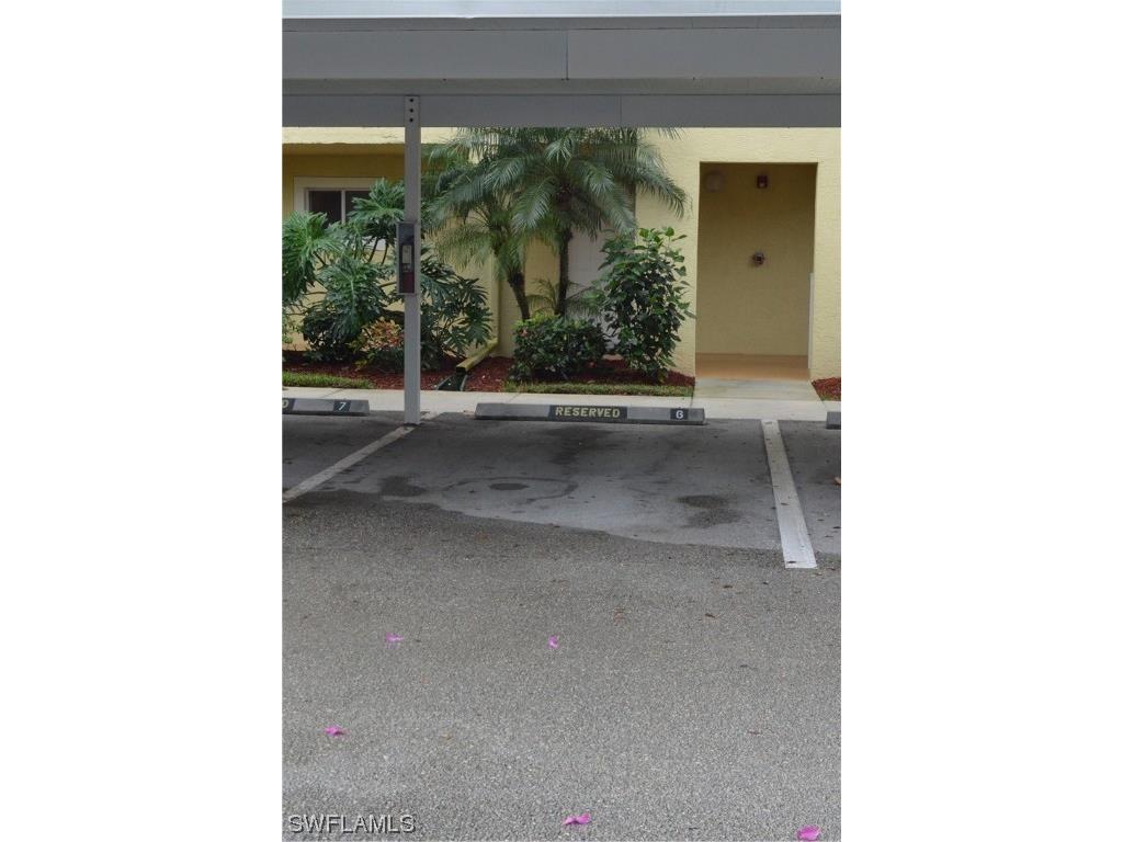 8214 Key Royal Circle #125 Naples FL 34119 223038368 image1