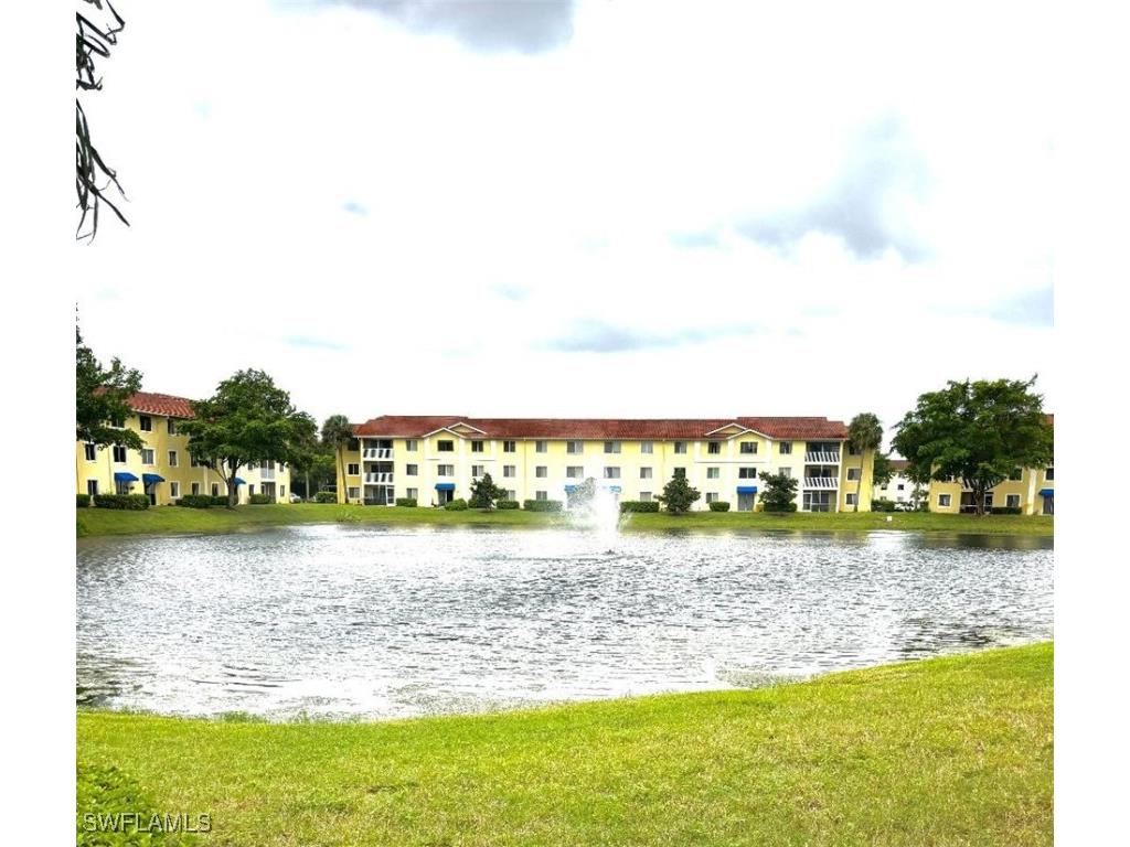 8214 Key Royal Circle #126 Naples FL 34119 224071567 image1