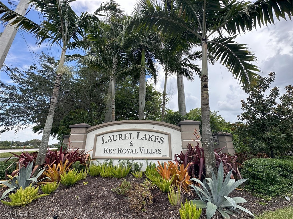 8214 Key Royal Circle #136 Naples FL 34119 223052564 image1