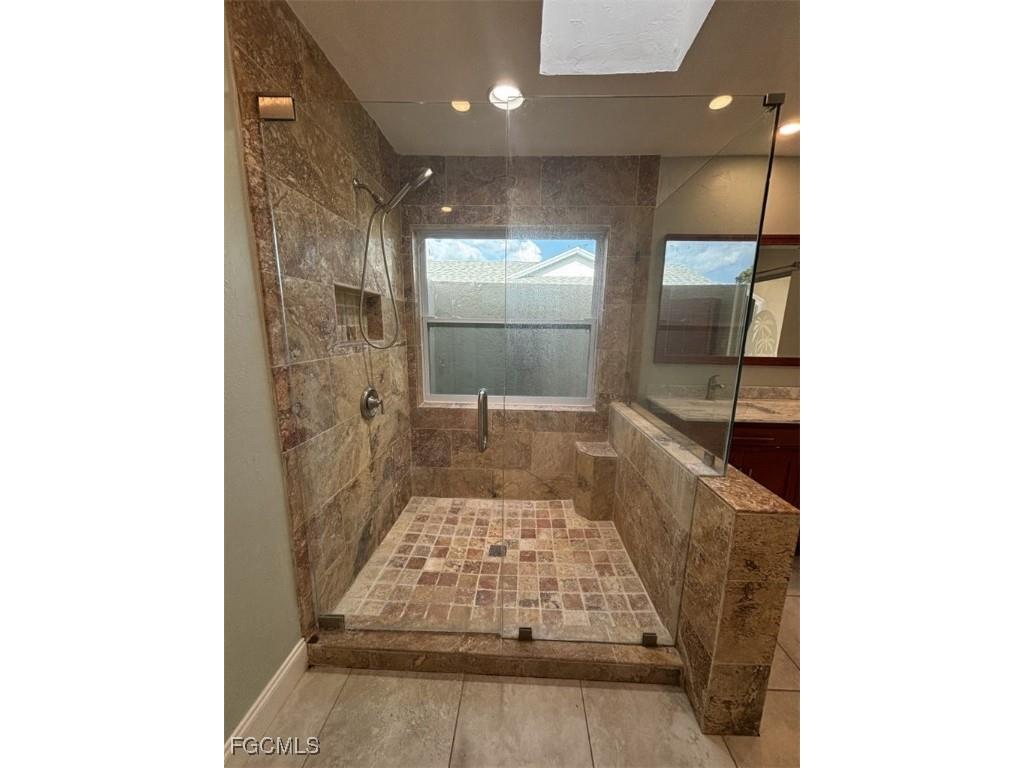 8216 New Jersey Boulevard Fort Myers FL 33967 2025006403 image17