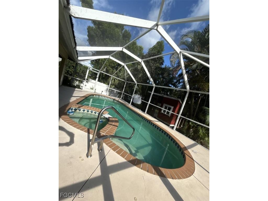 8216 New Jersey Boulevard Fort Myers FL 33967 2025006403 image4