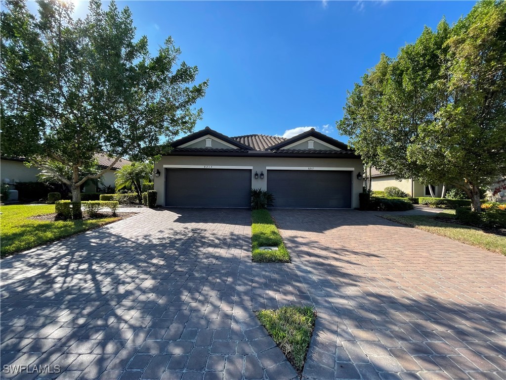 8217 Lucello Terrace W Naples FL 34114 225079424 image1