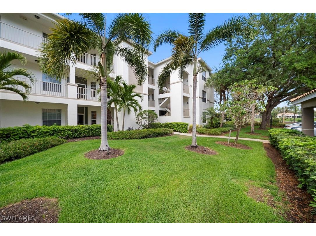 8217 Parkstone Place #108 Naples FL 34120 226012031 image3