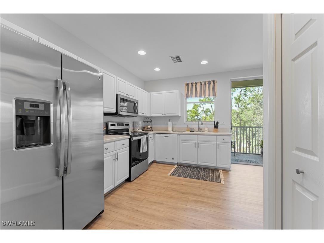 8217 Parkstone Place #308 Naples FL 34120 225070735 image17