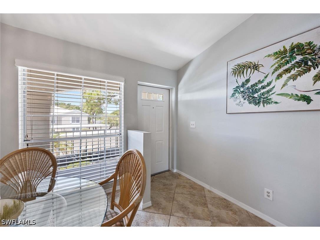 822 Gulf Pavillion Drive #202 Naples FL 34108 226019653 image3