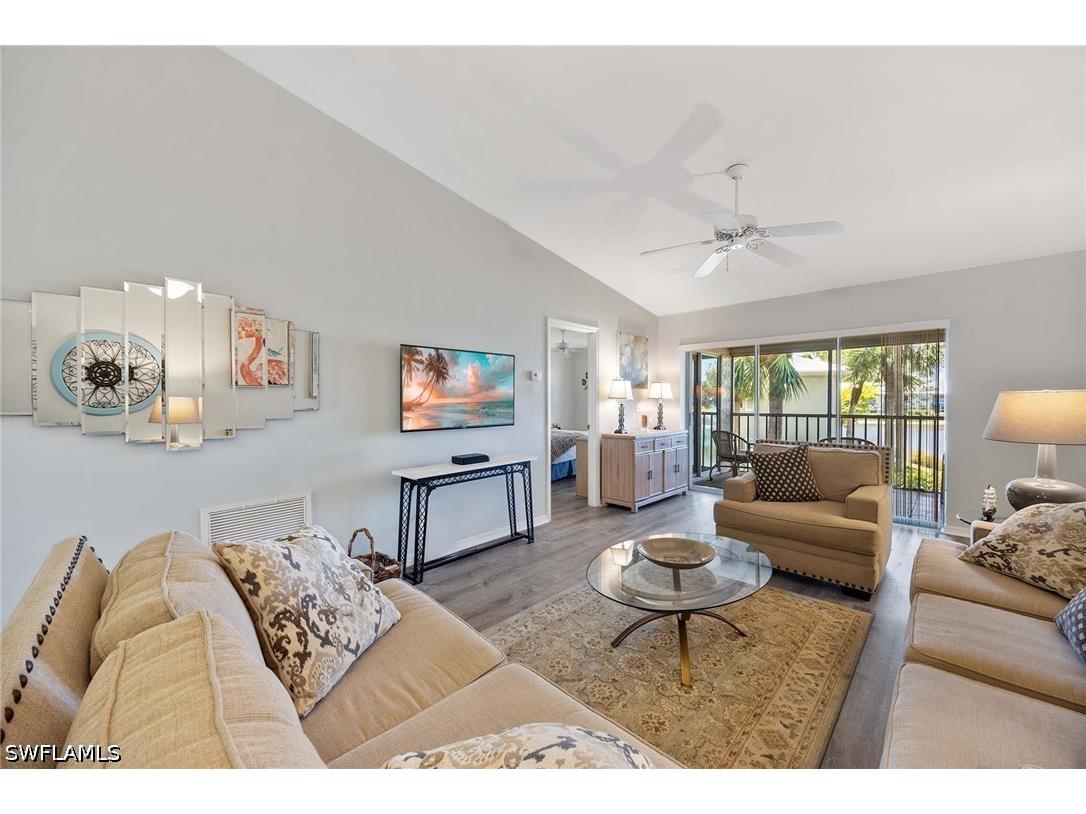 822 Gulf Pavillion Drive #202 Naples FL 34108 226019653 image5