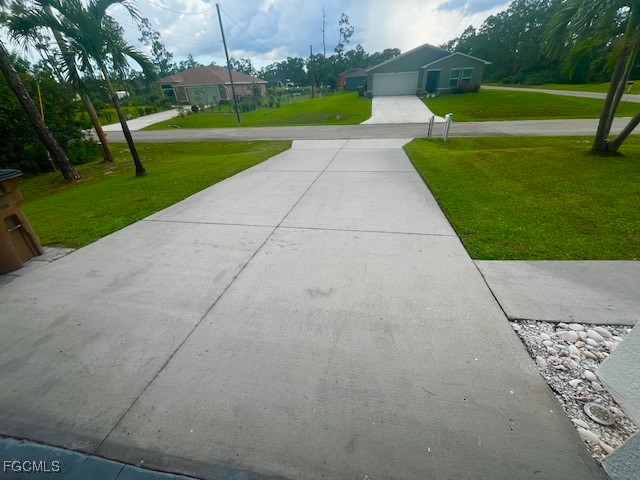 822 Johns Avenue Lehigh Acres FL 33972 2025006458 image4